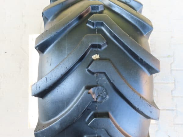 Set industriebanden met velgen - Image 8