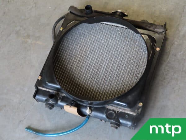 Radiateur Shibaura SX24 gebruikt - Image 2